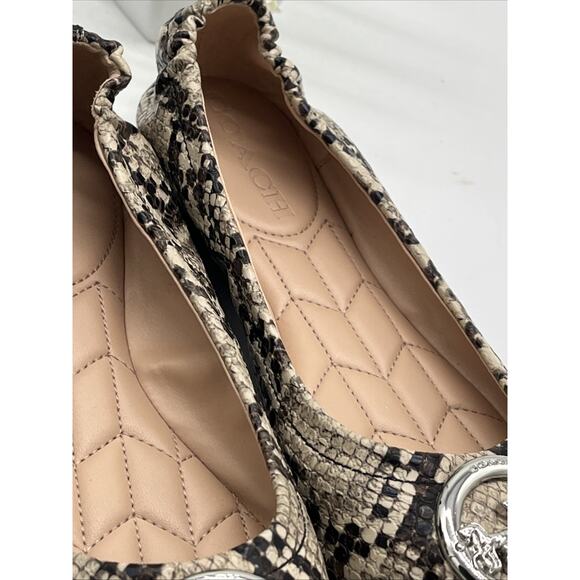 Coach Women's Brown Snakeskin Print Horse & Carriage Round Toe Flats Size 6 - Picture 5 of 12